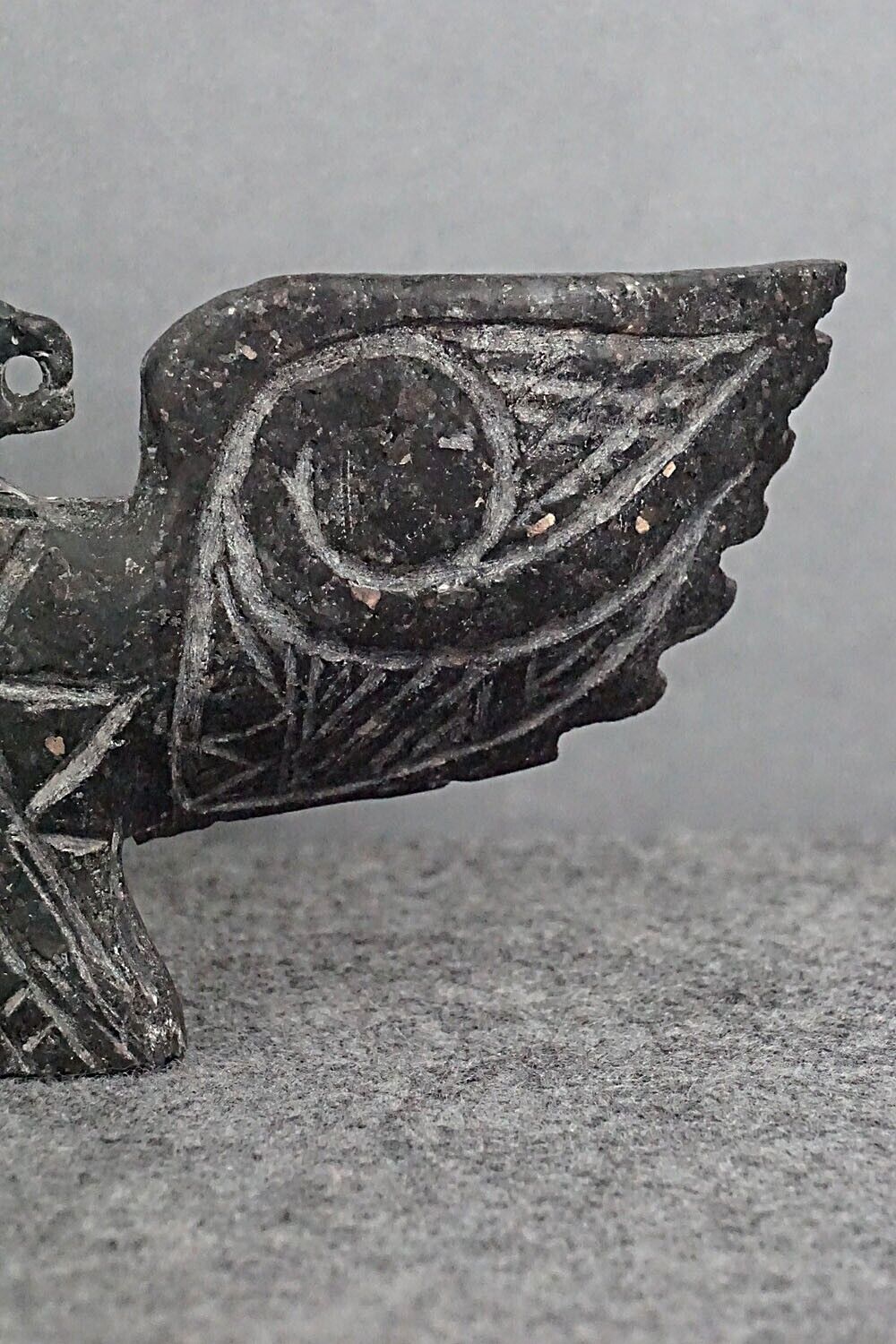 Eagle Zuni Fetish Carving - Jerrold Lahaleon
