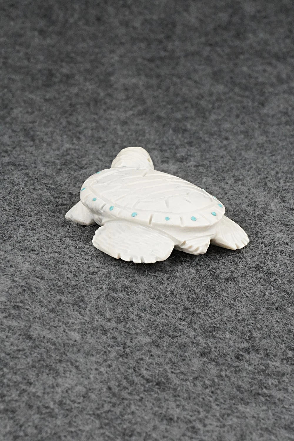 Turtle Zuni Fetish Carving - Adrian Cachini