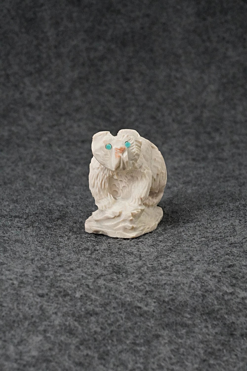 Bear Zuni Fetish Carving - Adrian Cachini