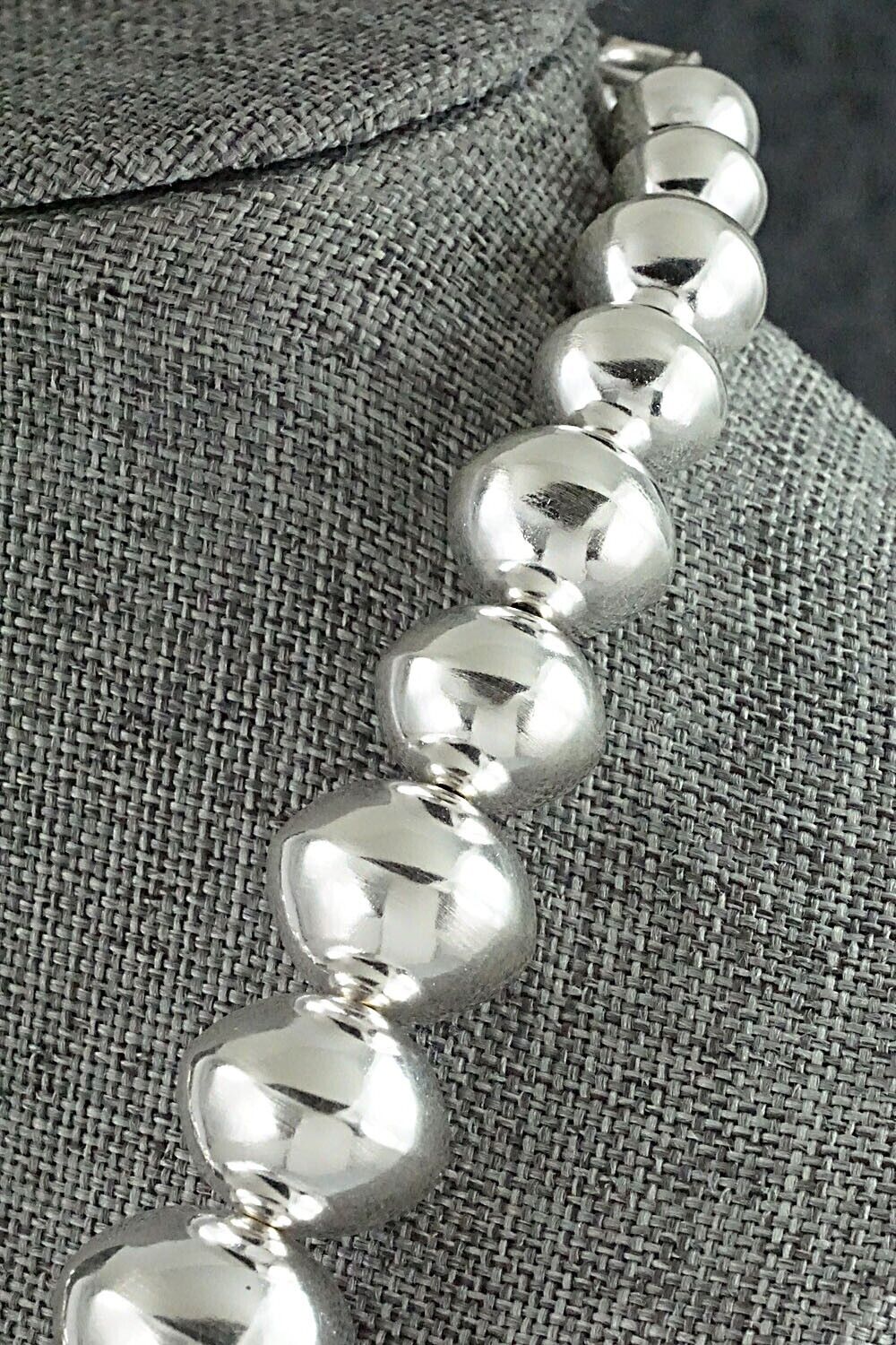 Navajo Pearl Sterling Silver Necklace Set - Tonisha Haley