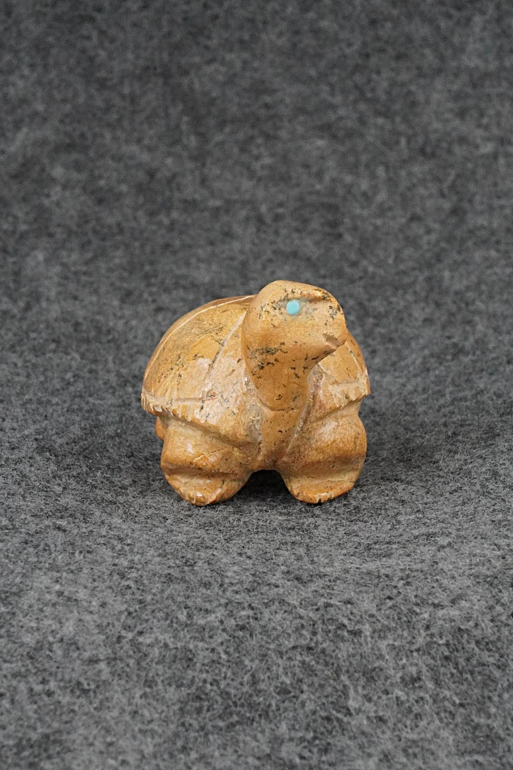 Turtle Zuni Fetish Carving - Freddie Leekya