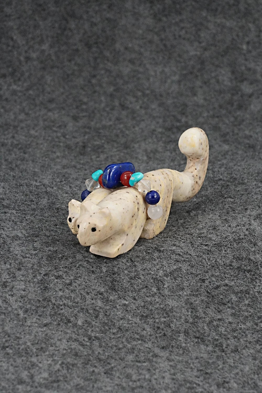 Mountain Lions Zuni Fetish Carving - Cheryl Beyuka