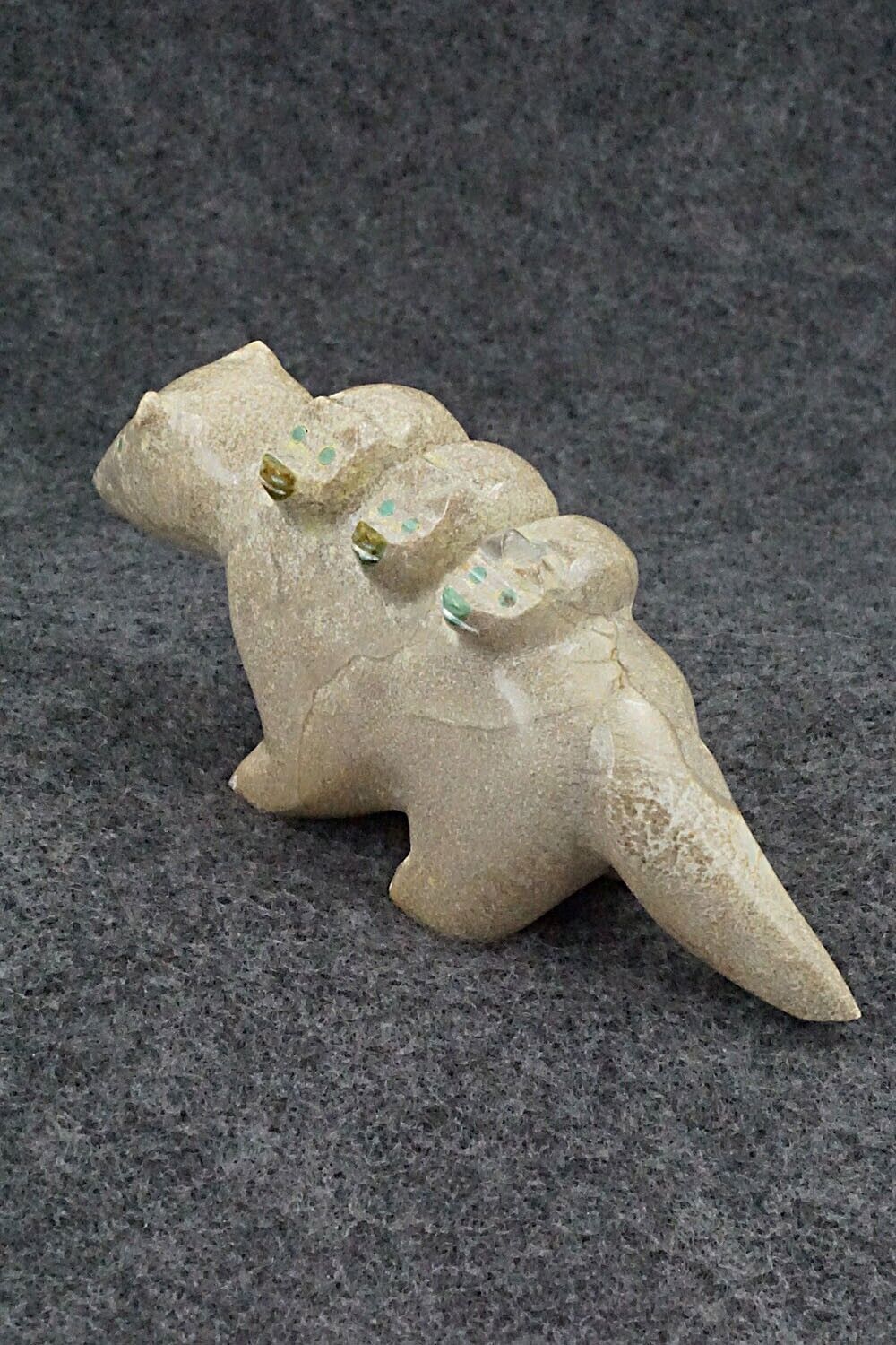 Opossum with Joeys Zuni Fetish Carving - Enrike Leekya