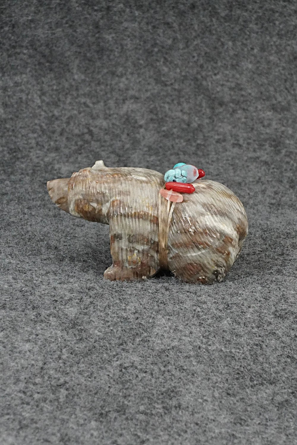 Bear Zuni Fetish Carving - Farlan & Paulette Quam