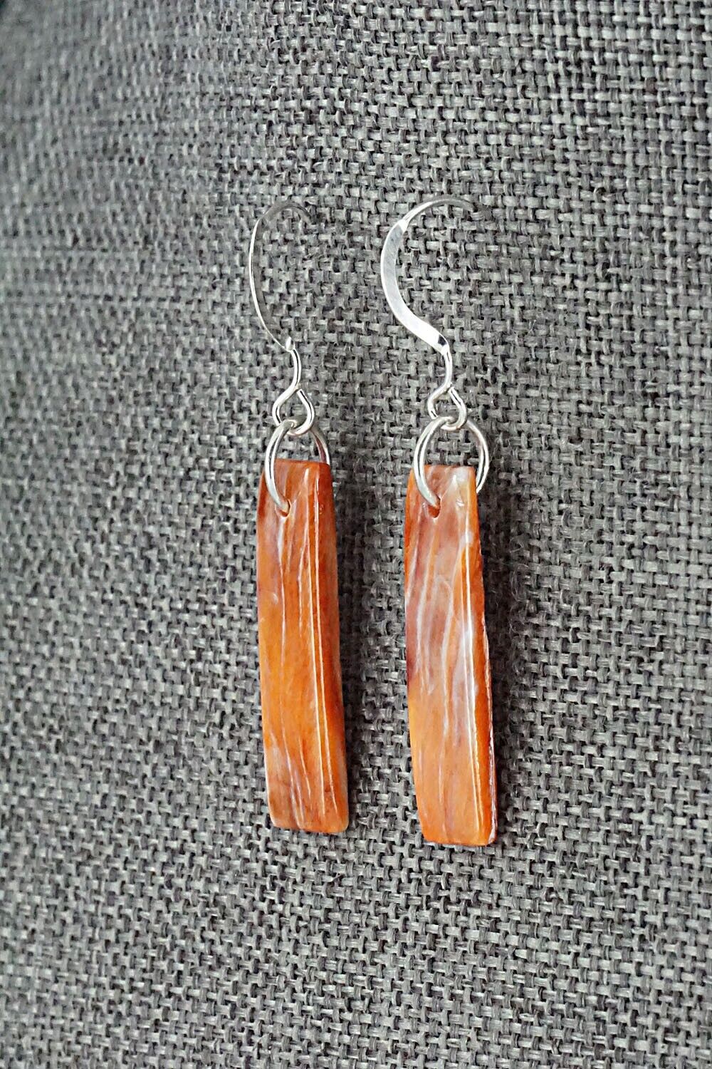 Spiny Oyster & Sterling Silver Earrings - Jesus Espino