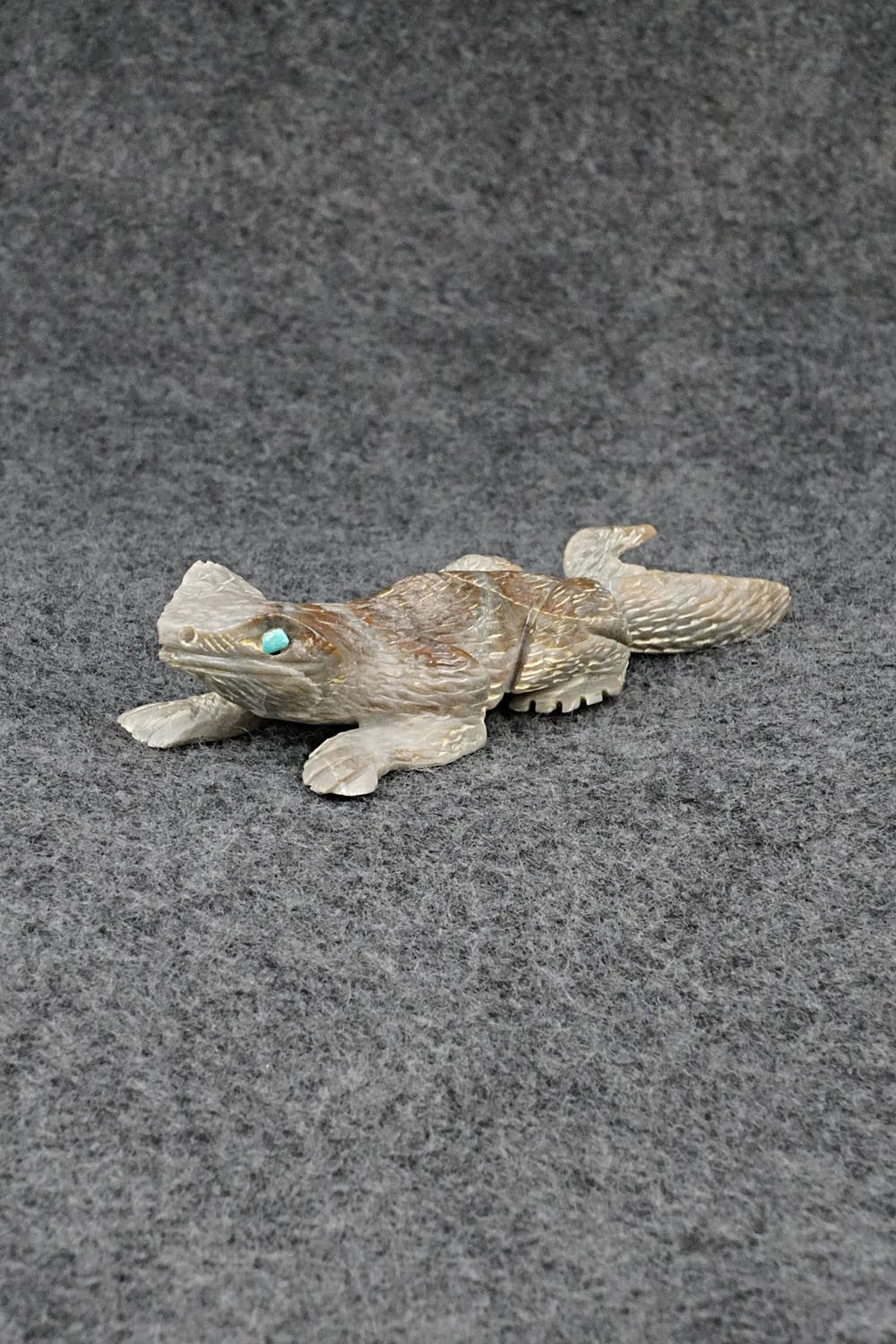 Lizard Zuni Fetish Carving - Dan Malani