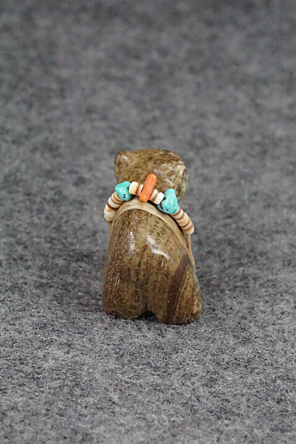 Bear Zuni Fetish Carving - Darrell Westika