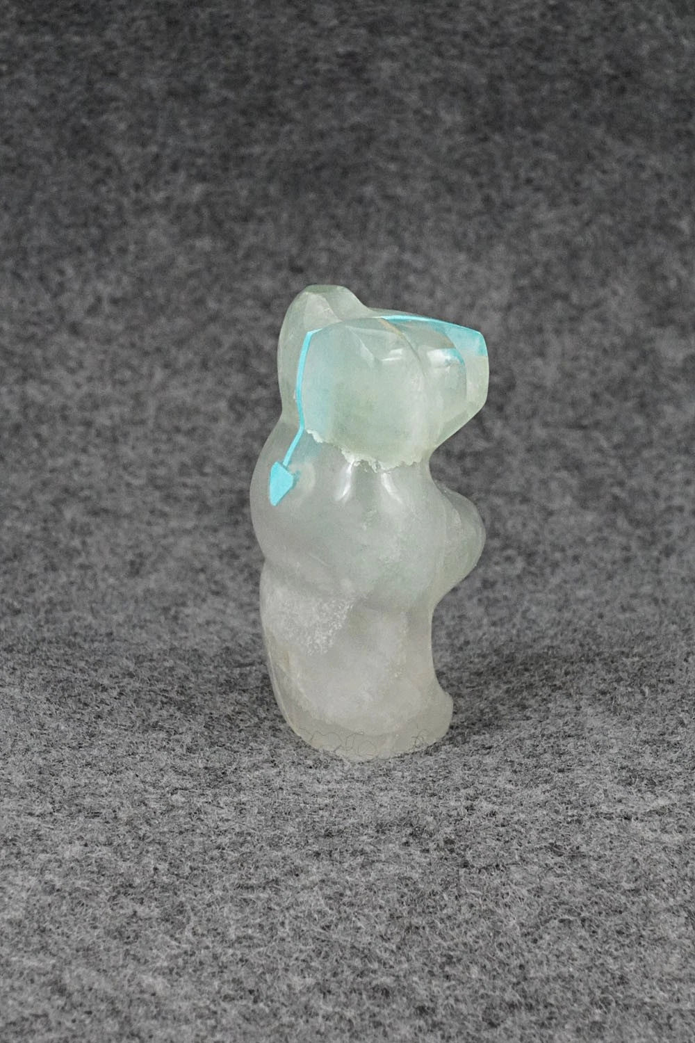 Bear Zuni Fetish Carving - Kenric Laiwakete