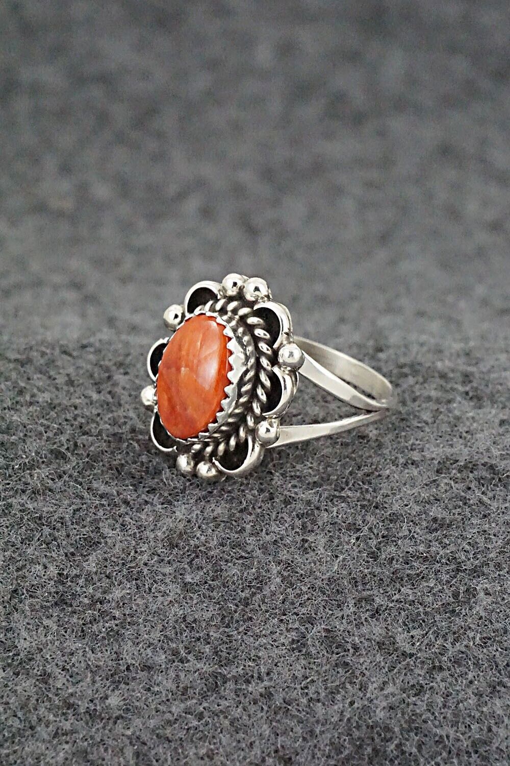 Spiny Oyster & Sterling Silver Ring - Freda Martinez - Size 7