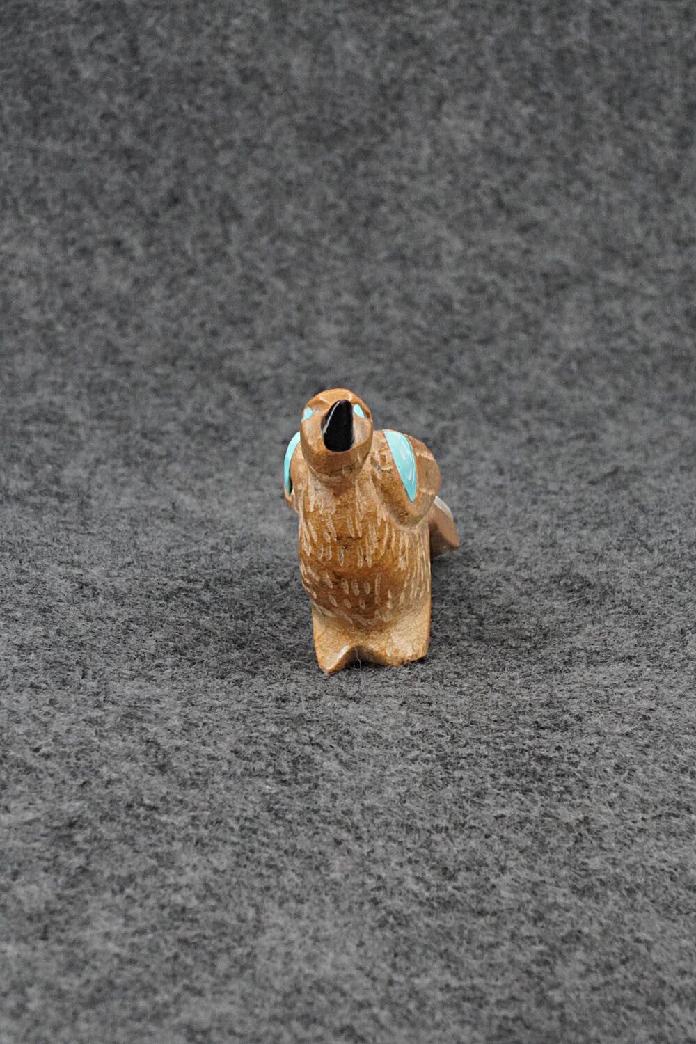 Bird Zuni Fetish Carving - Freddie Leekya