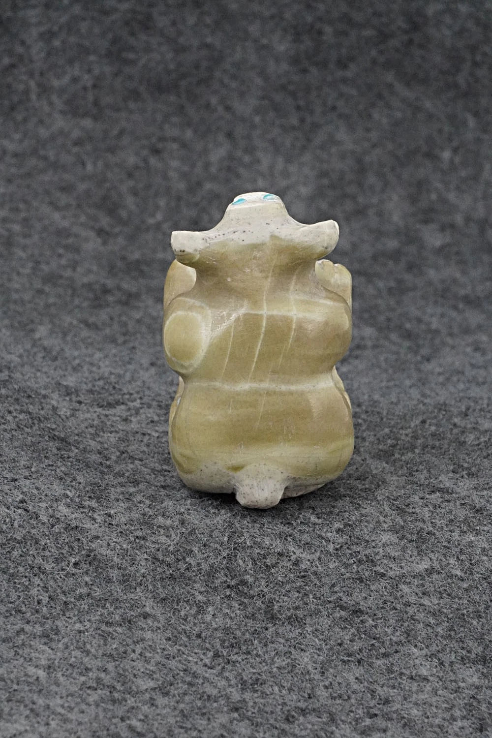 Bobcat Zuni Fetish Carving - Colton Kaamasee