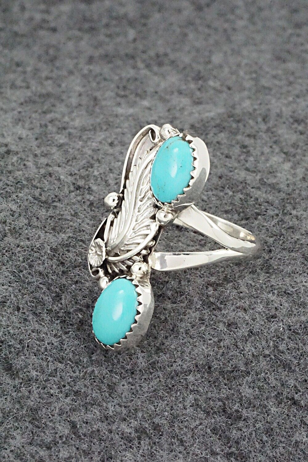 Turquoise & Sterling Silver Ring - Robert Martinez - Size 7.5