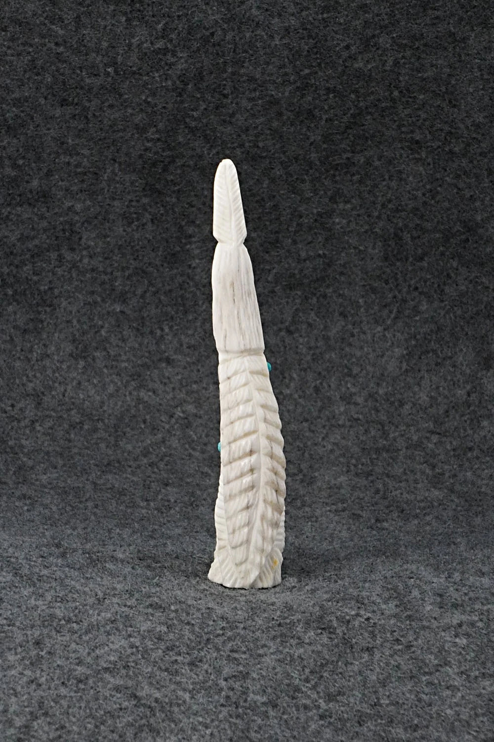Corn Maiden Zuni Fetish Carving - Garrick Weeka
