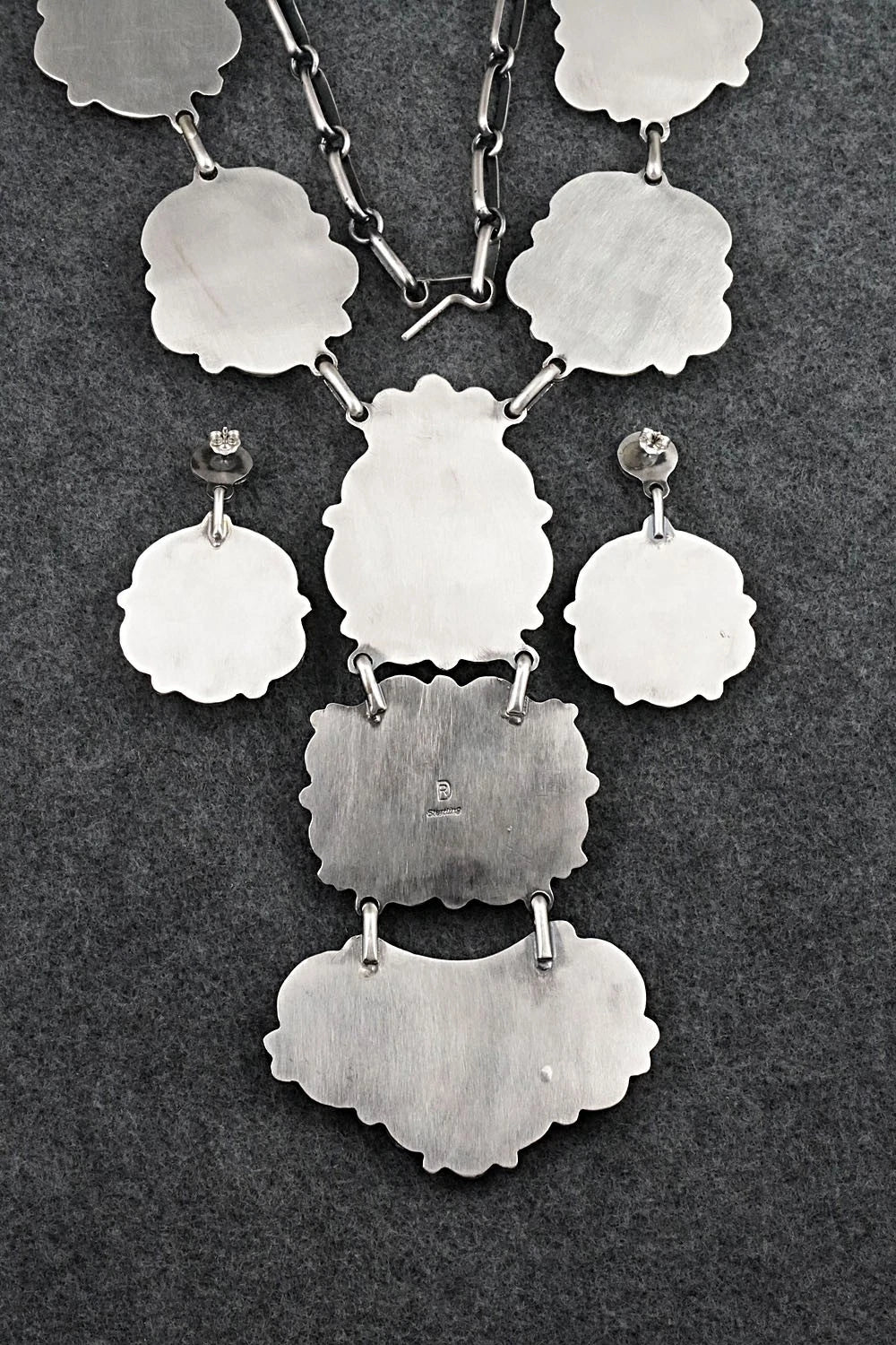 White Buffalo & Sterling Silver Necklace and Earrings Set - Raymond Delgarito