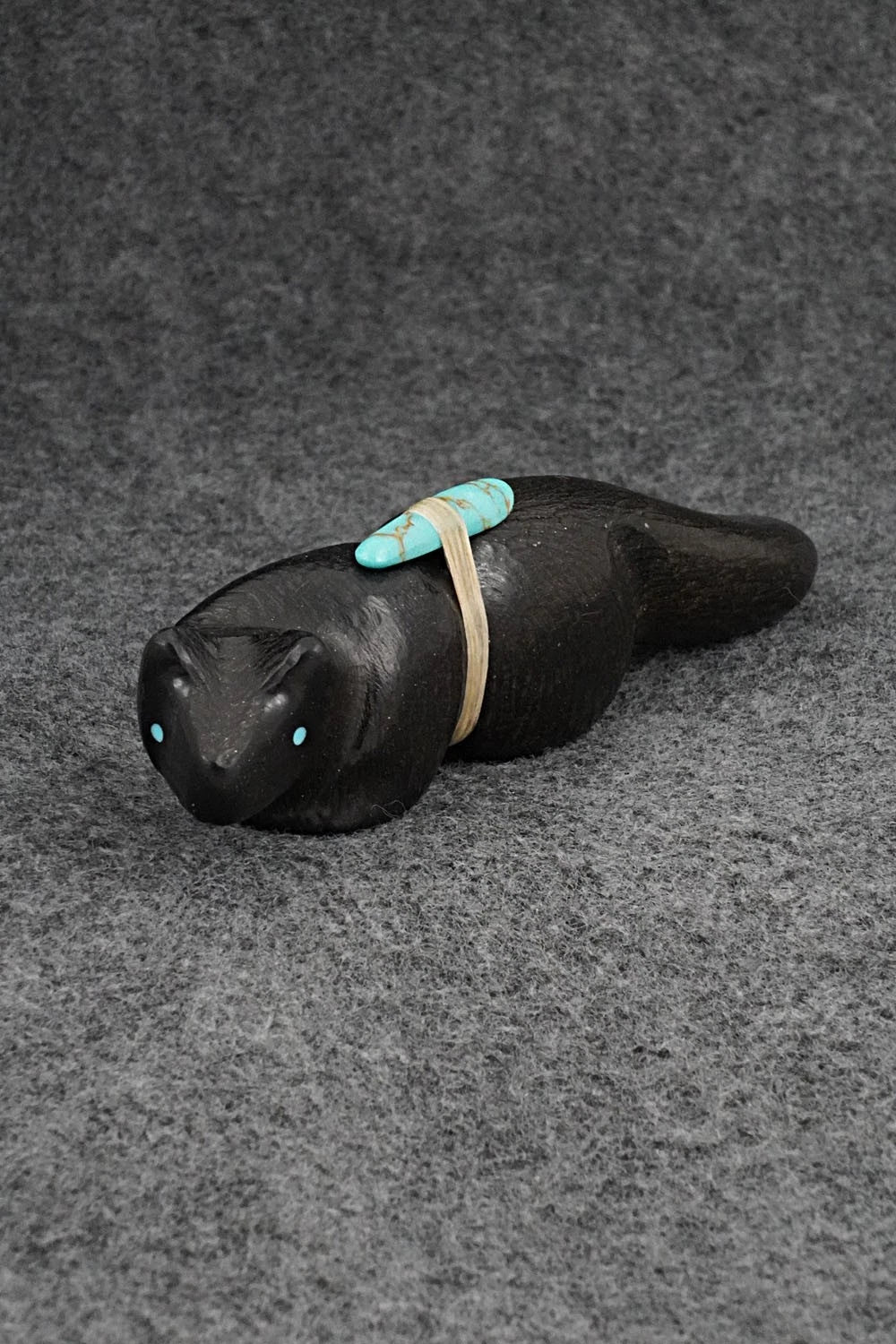 Mountain Lion Zuni Fetish Carving - Herb Halate