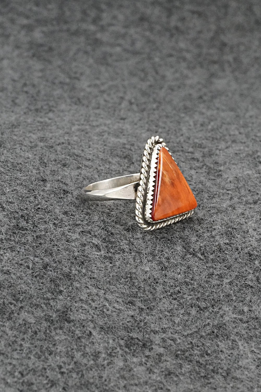 Spiny Oyster & Sterling Silver Ring - Darius Arviso - Size 8.5