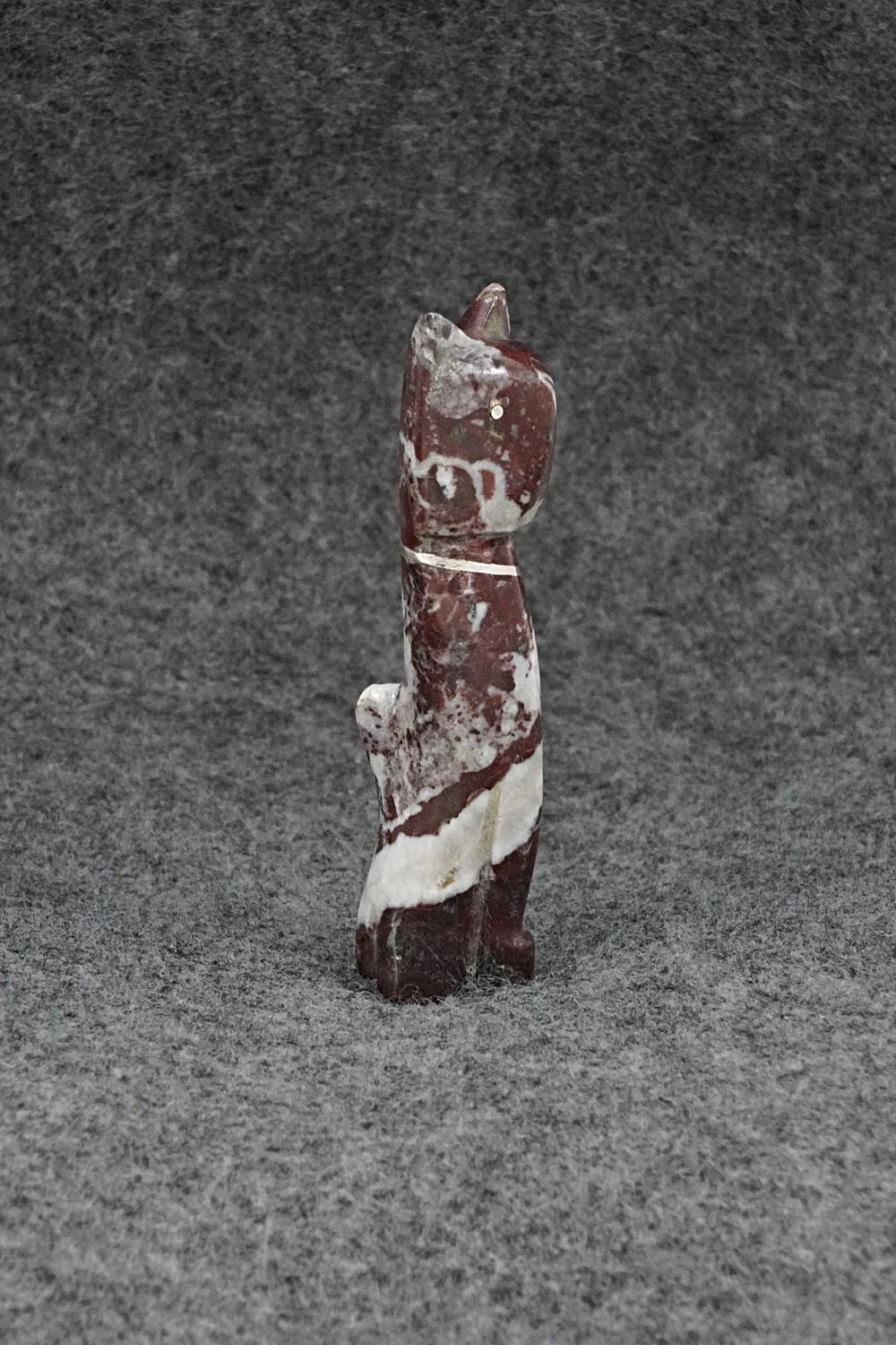 Cat Zuni Fetish Carving - Kenny Chavez