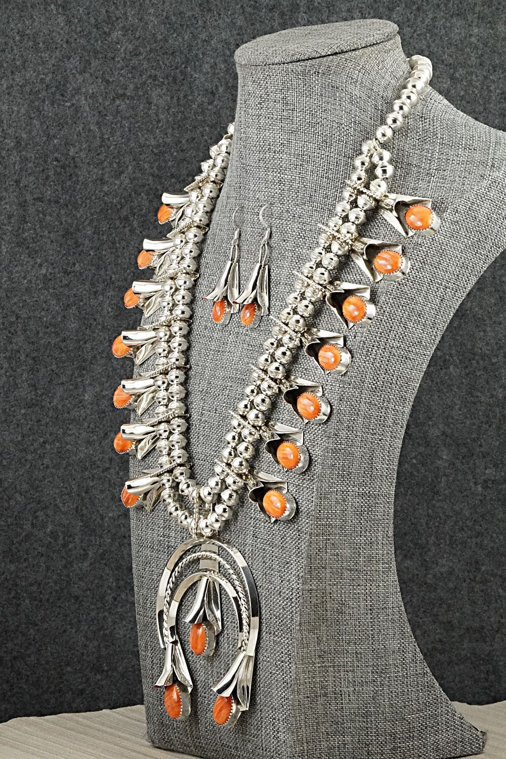 Spiny Oyster & Sterling Silver Squash Blossom Set - Louise Yazzie