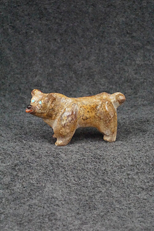 Wolf Zuni Fetish Carving - Freddie Leekya