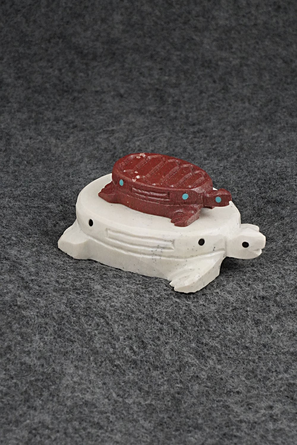 Turtle Zuni Fetish Carving - Jesus Espino