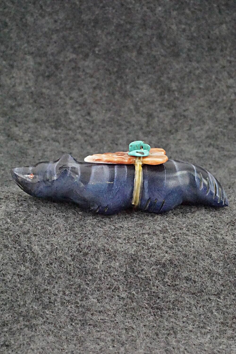 Bagder Zuni Fetish Carving - Daphne Quam