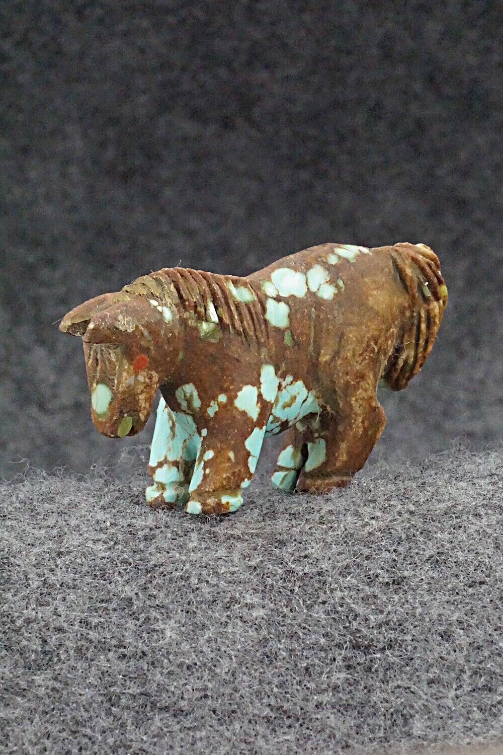Horse Zuni Fetish Carving - Andres Quandelacy