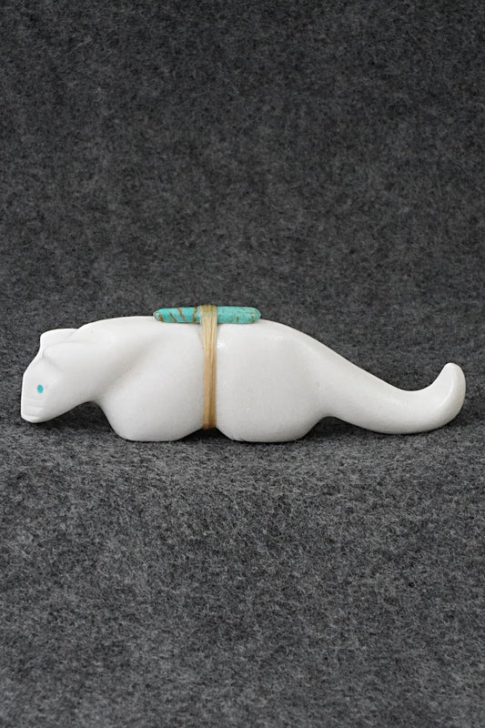 Mountain Lion Zuni Fetish Carving - Herbert Halate