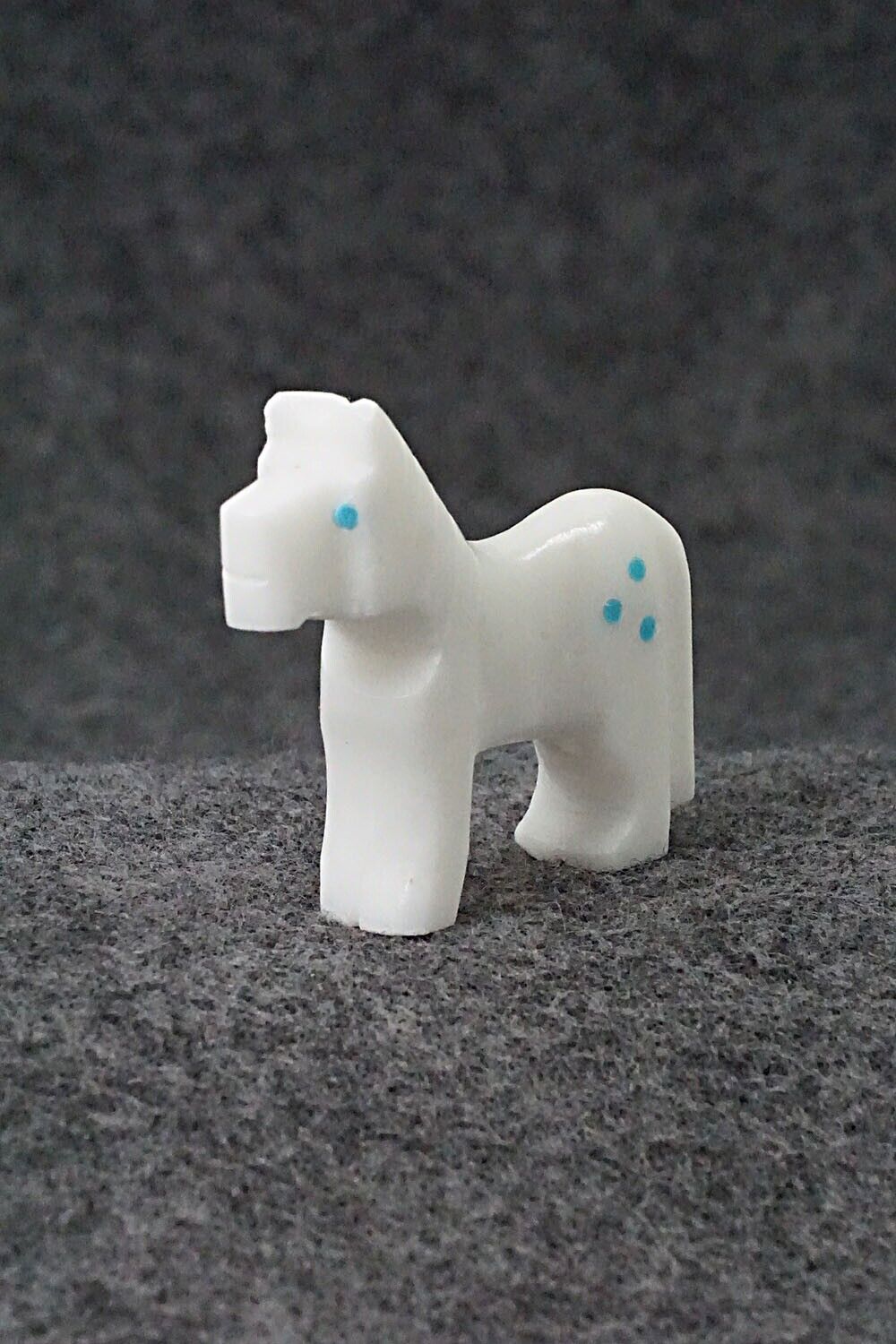 Horse Zuni Fetish Carving - Todd Etsate