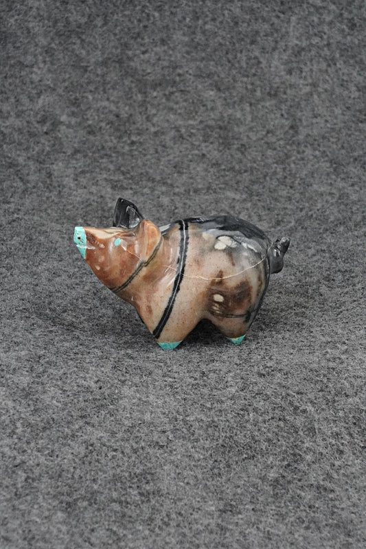Pig Zuni Fetish Carving - Enrike Leekya