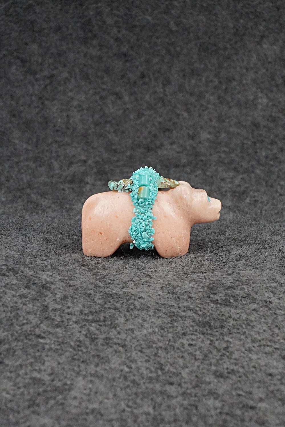 Bear Zuni Fetish Carving - Marveletta Phillips