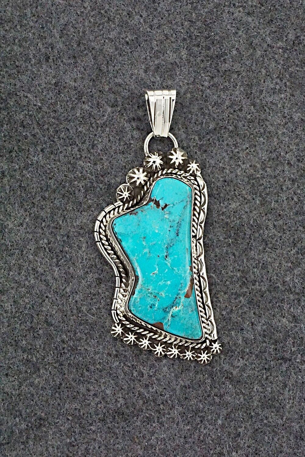 Turquoise & Sterling Silver Pendant - Rita Largo