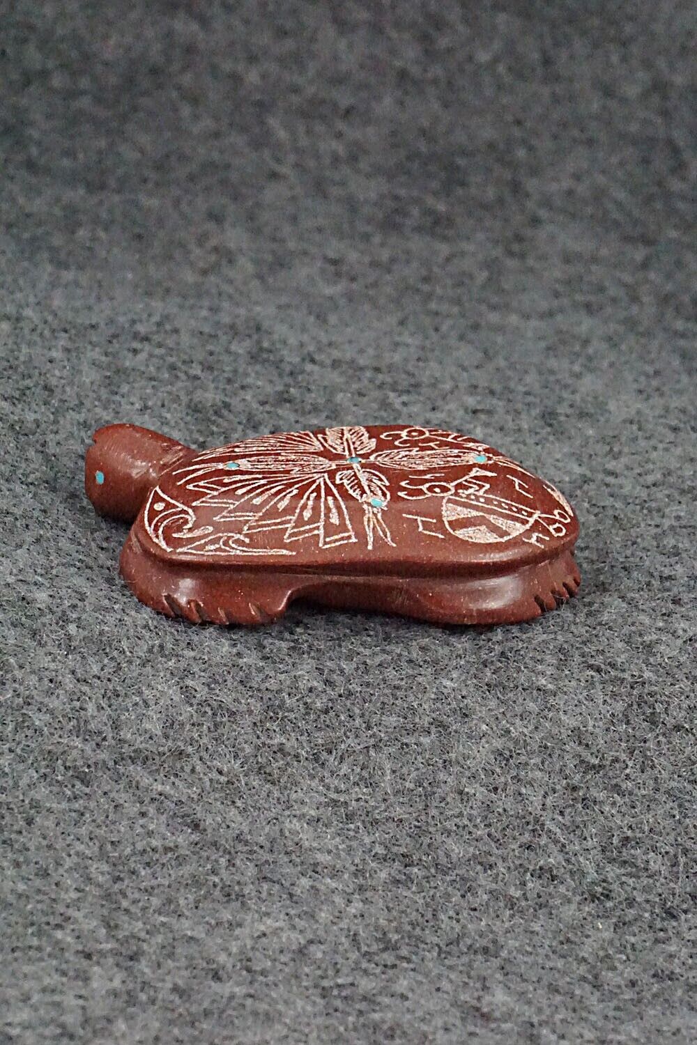 Turtle Zuni Fetish Carving - Adrian Cachini