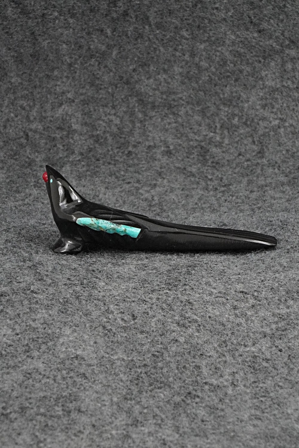 Crow Zuni Fetish Carving - Calvert Bowanie