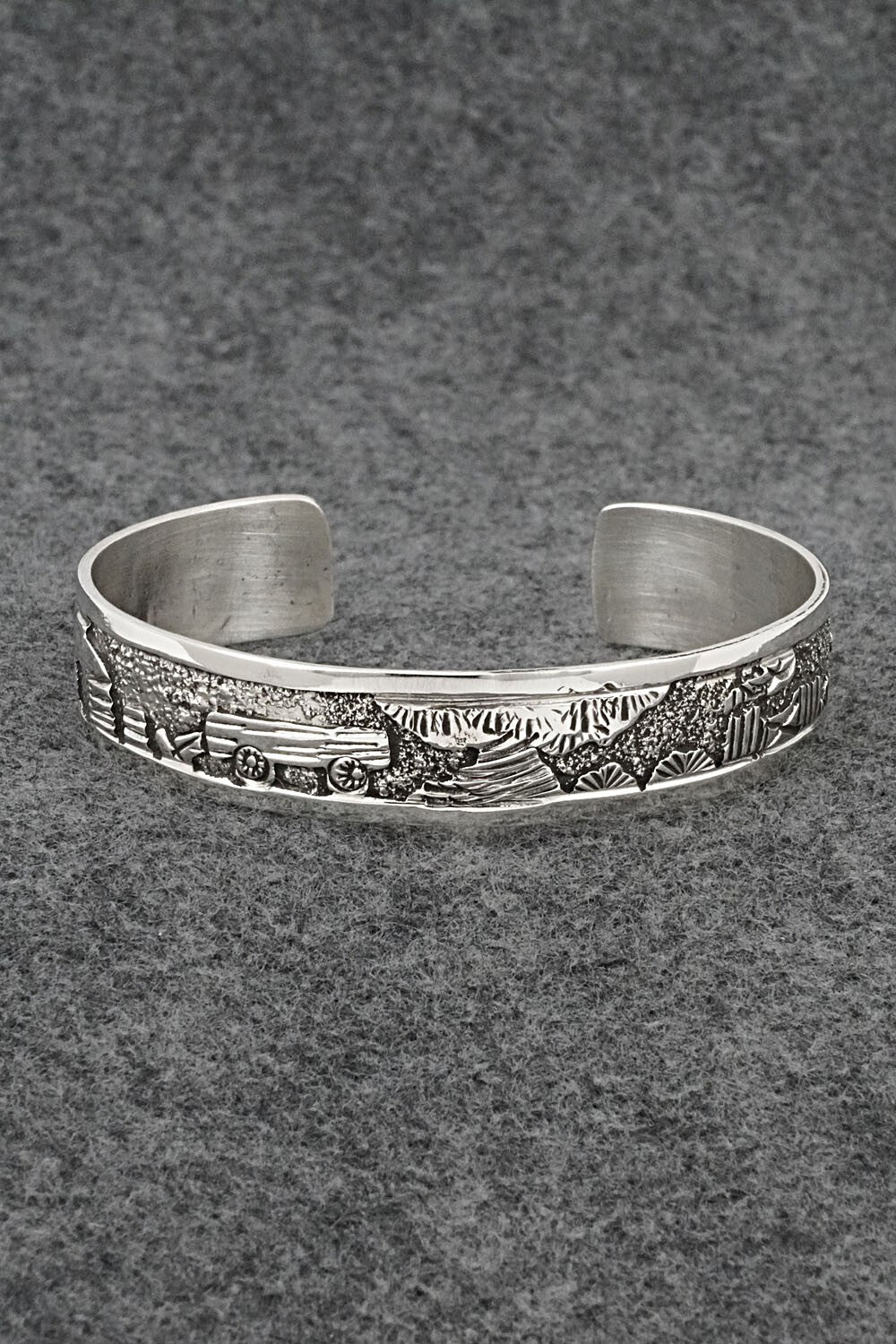 Sterling Silver Bracelet - Elaine Becenti