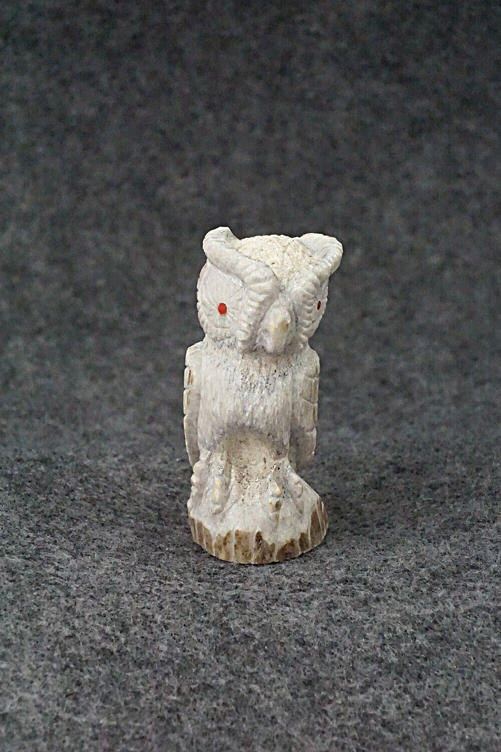 Owl Zuni Fetish Carving - Chris Peina