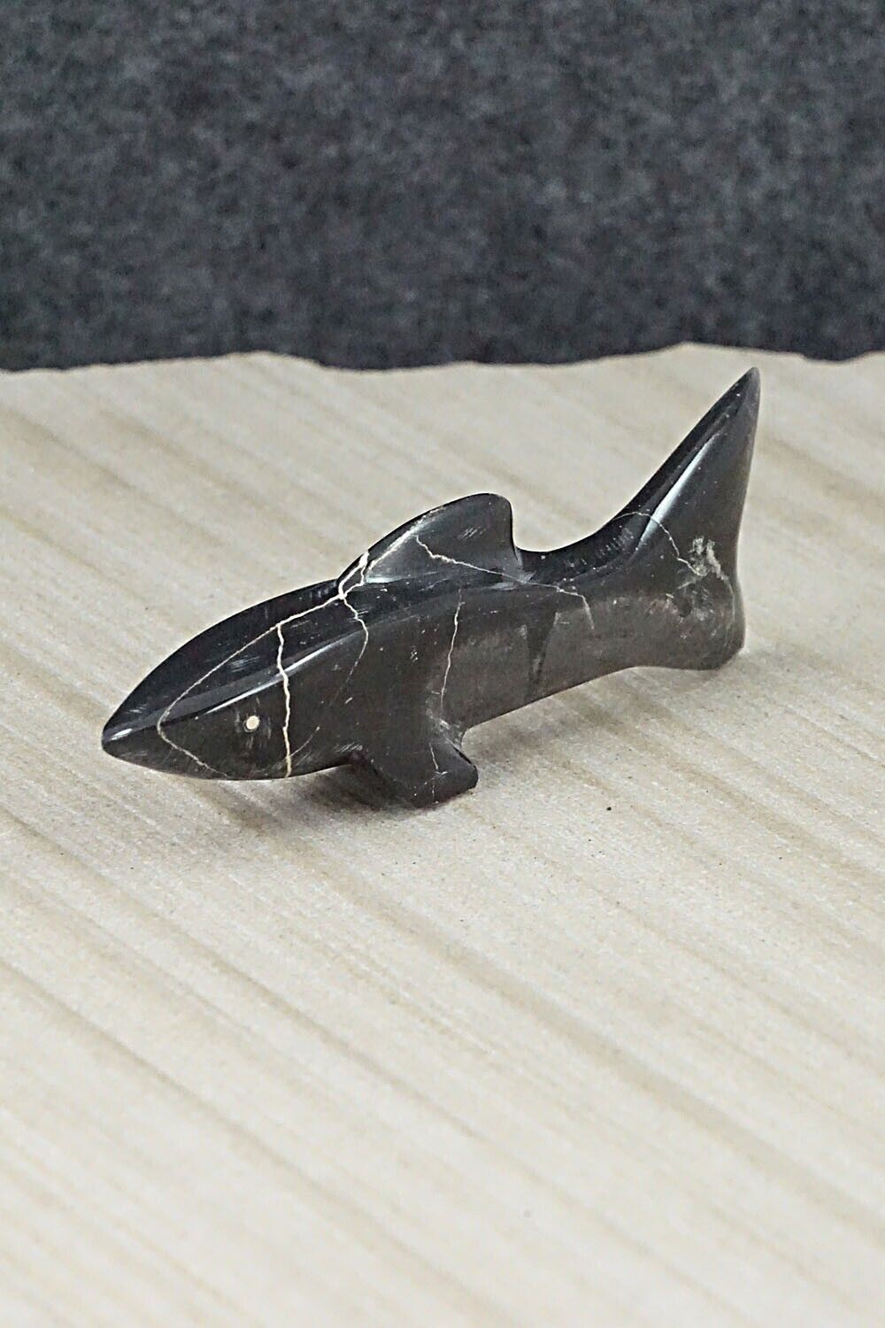 Shark Zuni Fetish Carving - Kenny Chavez