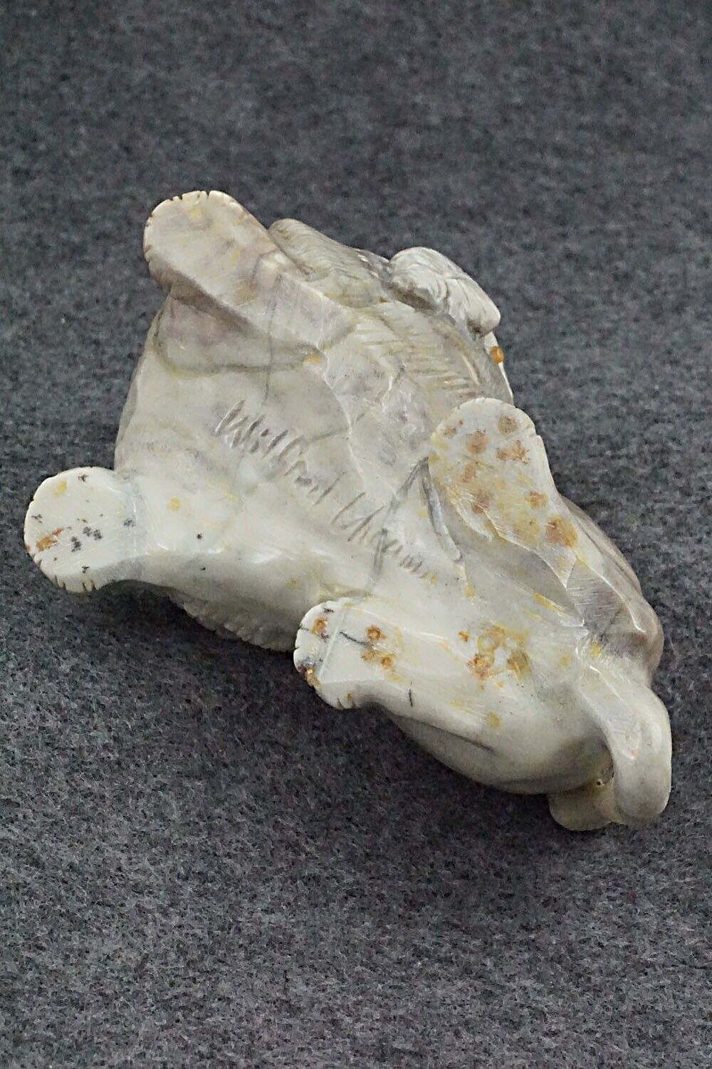 Lion Zuni Fetish Carving - Wilfred Cheama