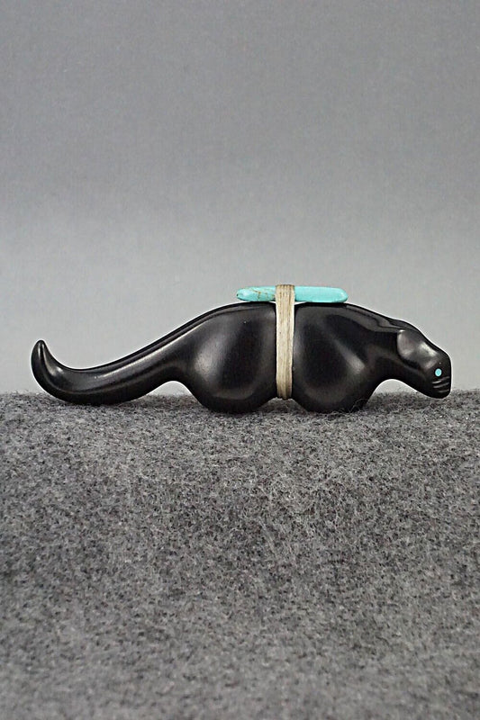 Mountain Lion Zuni Fetish Carving - Herbert Halate