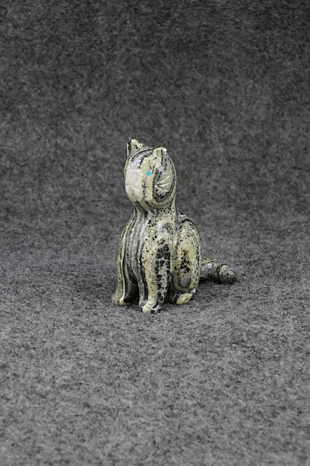 Cat Zuni Fetish Carving - Rosella Soseeah