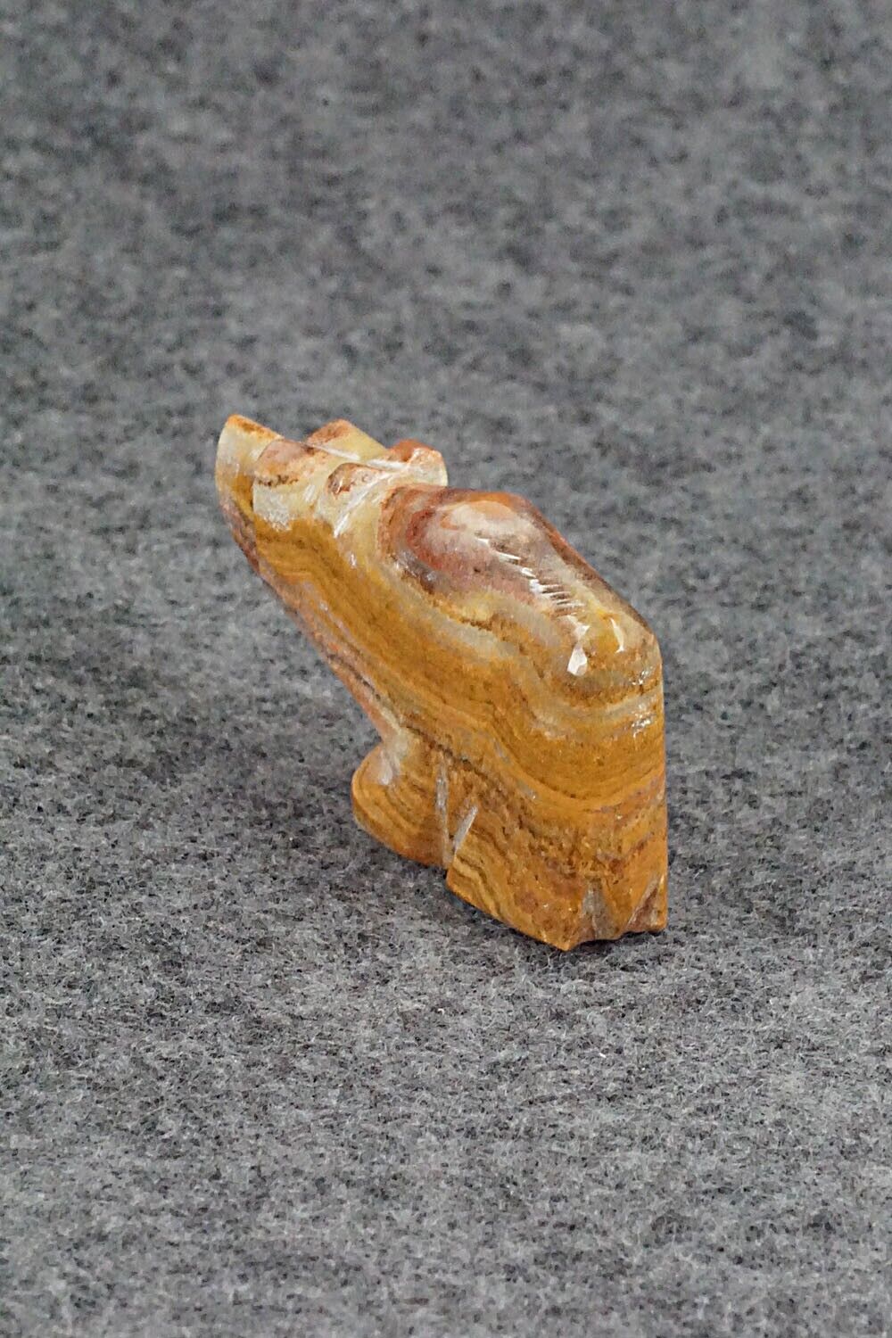 Bear Zuni Fetish Carving - Kenny Chavez