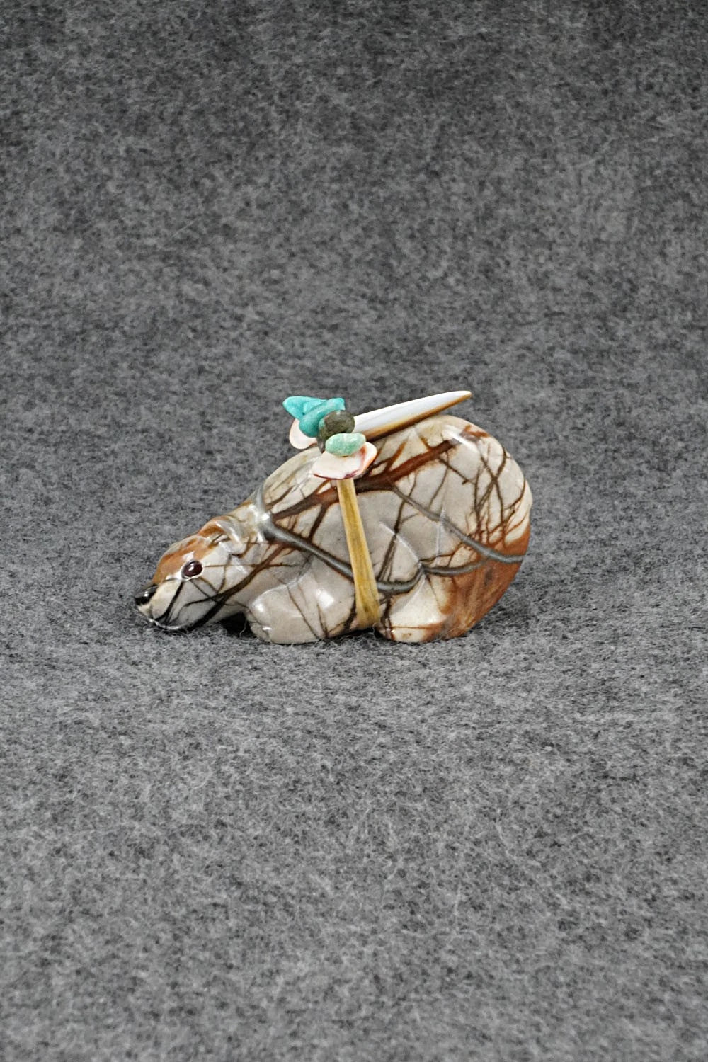 Bear Zuni Fetish Carving - Randy Lucio