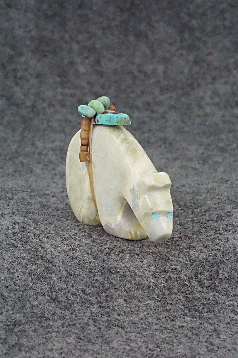 Bear Zuni Fetish Carving - Donavan Laiwakete