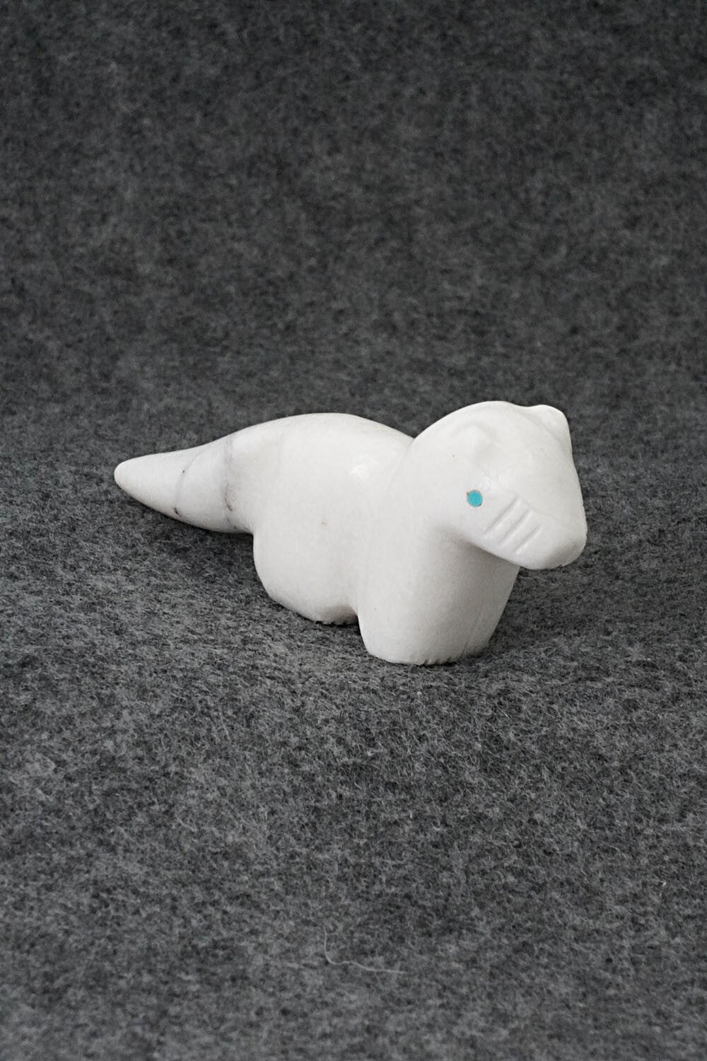 Otter Zuni Fetish Carving - Herbert Halate