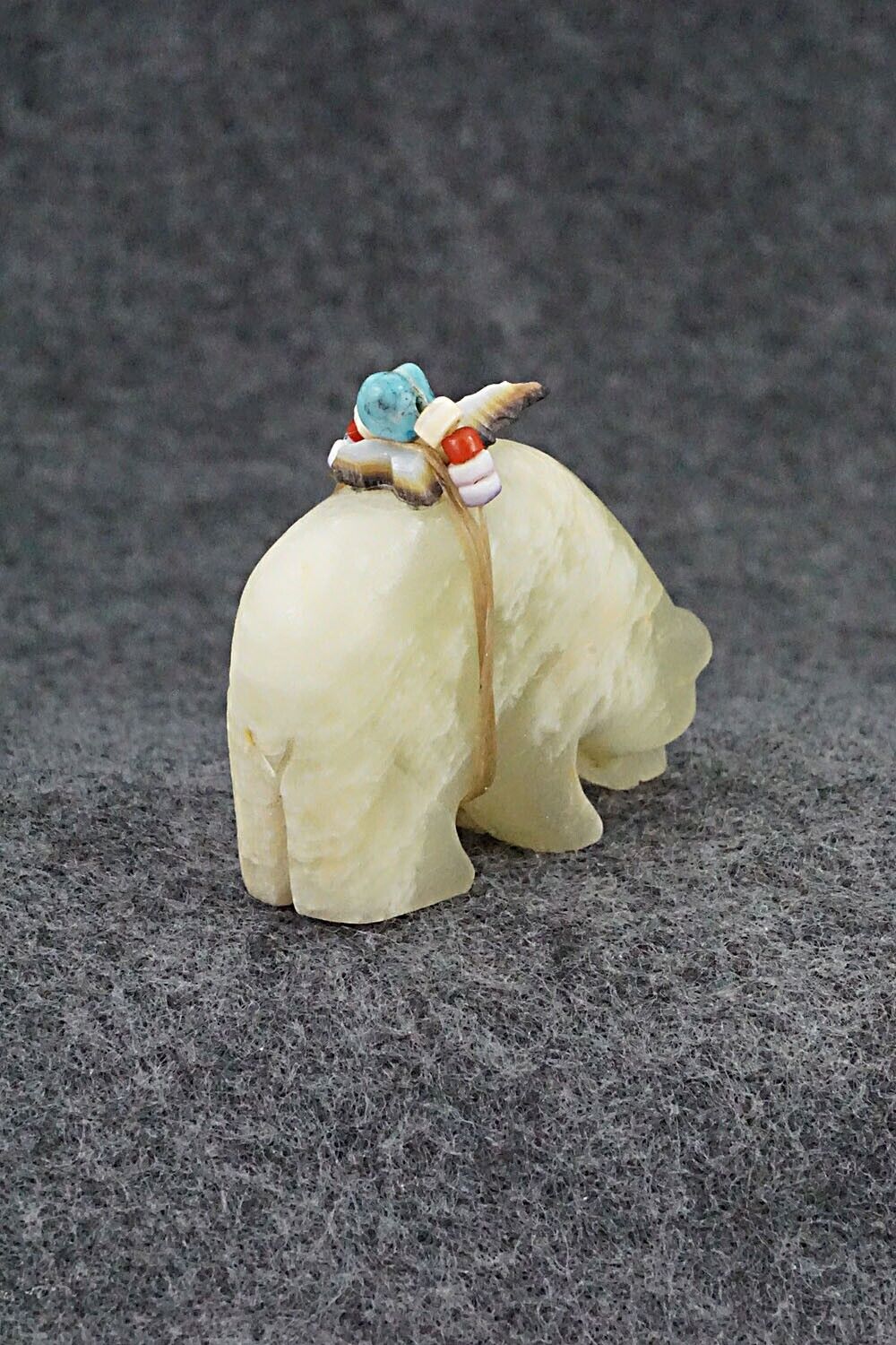 Bear Zuni Fetish Carving - Douglas Martza