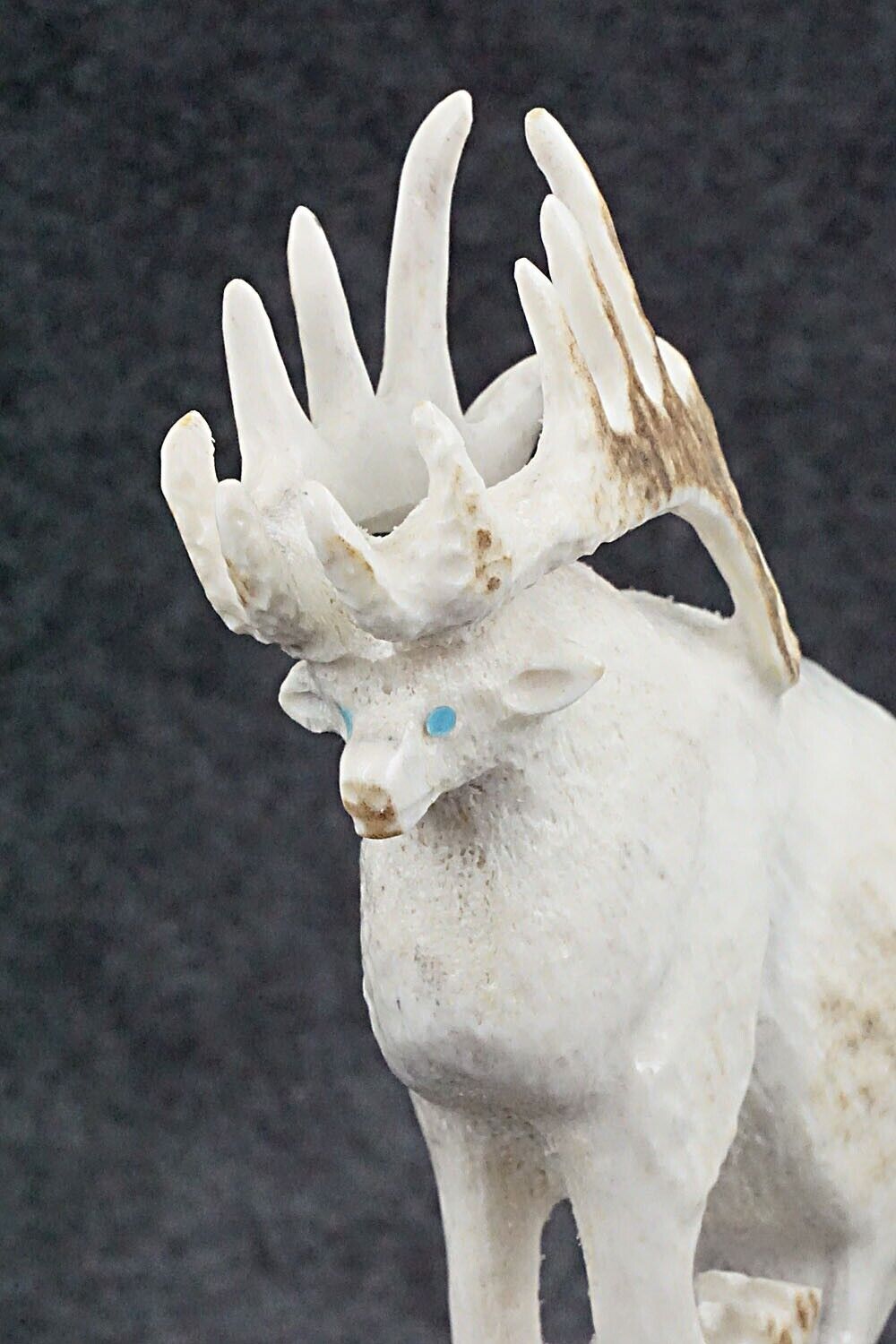 Elk Zuni Fetish Carving - Maxx Laate
