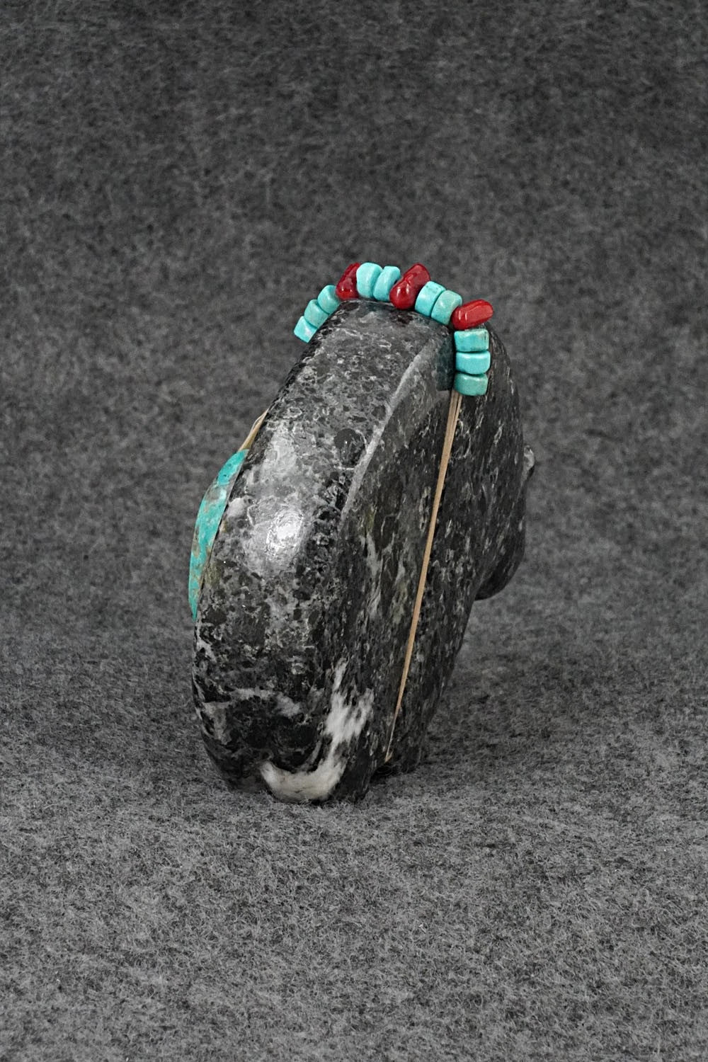Bear Zuni Fetish Carving - Farlan & Paulette Quam