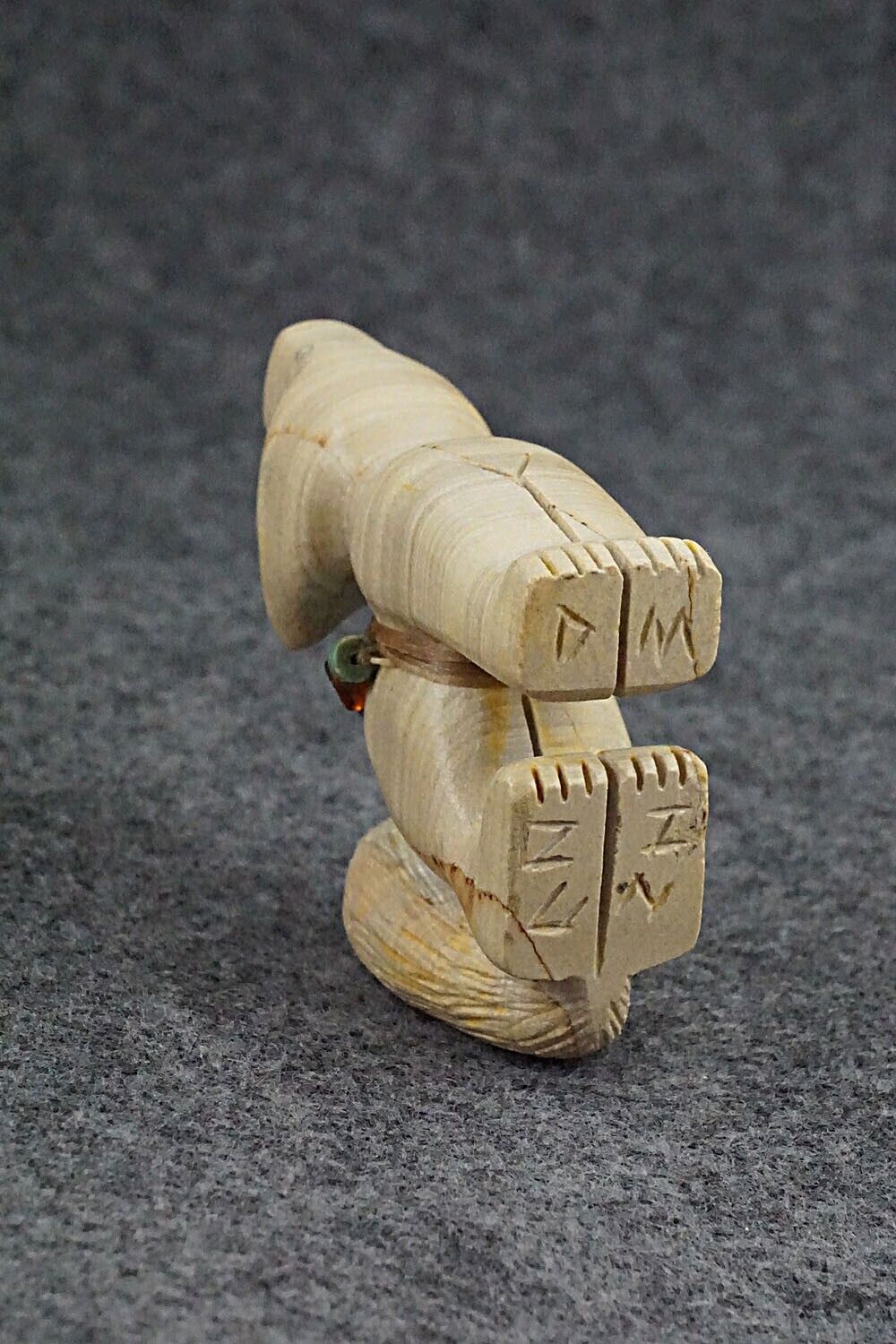 Wolf Zuni Fetish Carving - Douglas Martza