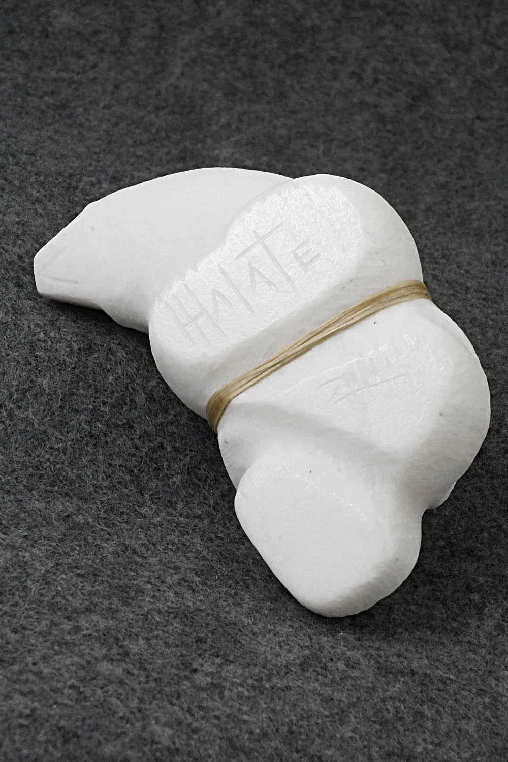 Bear Zuni Fetish Carving - Herbert Halate