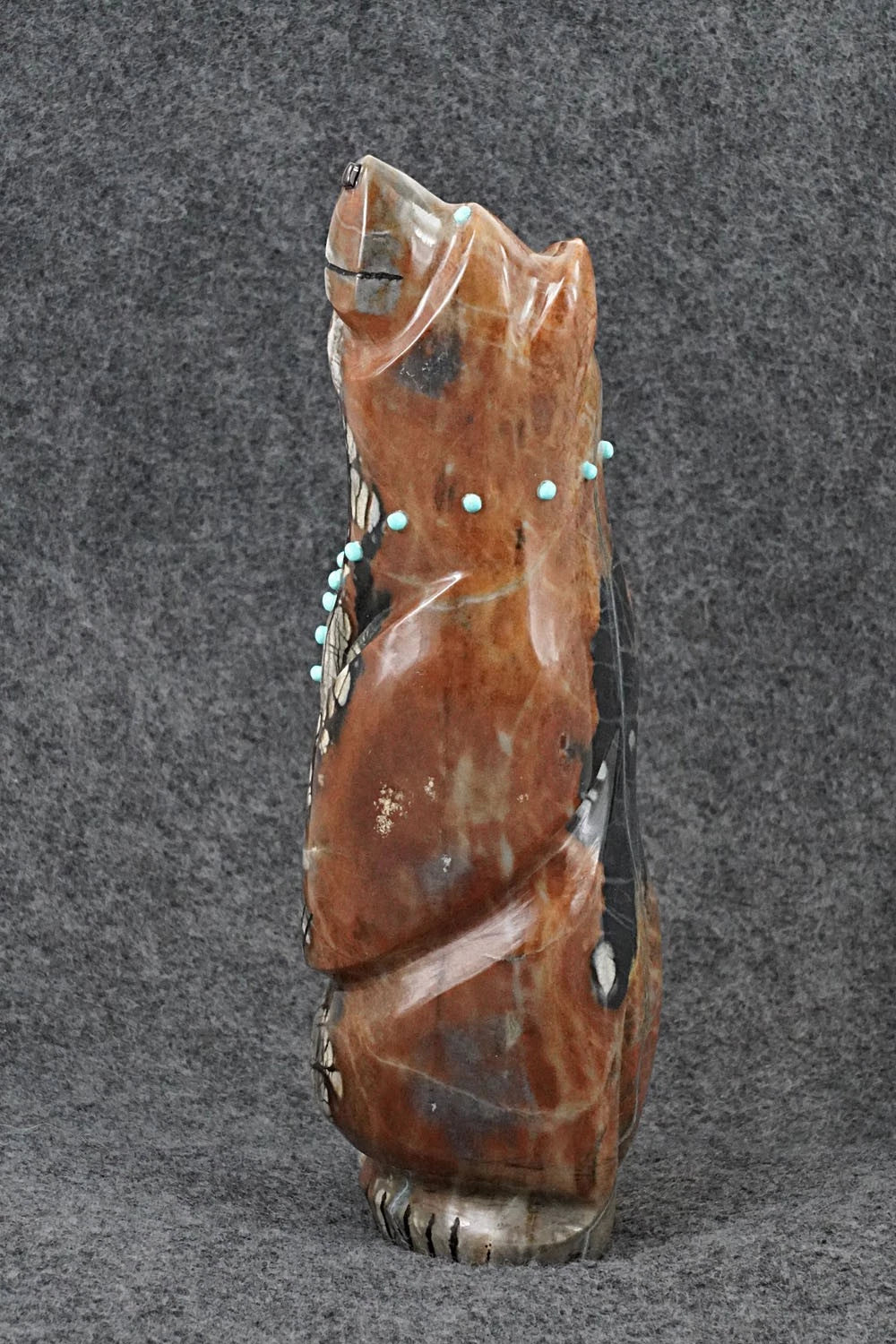 Bear Zuni Fetish Carving - Claudia Peina