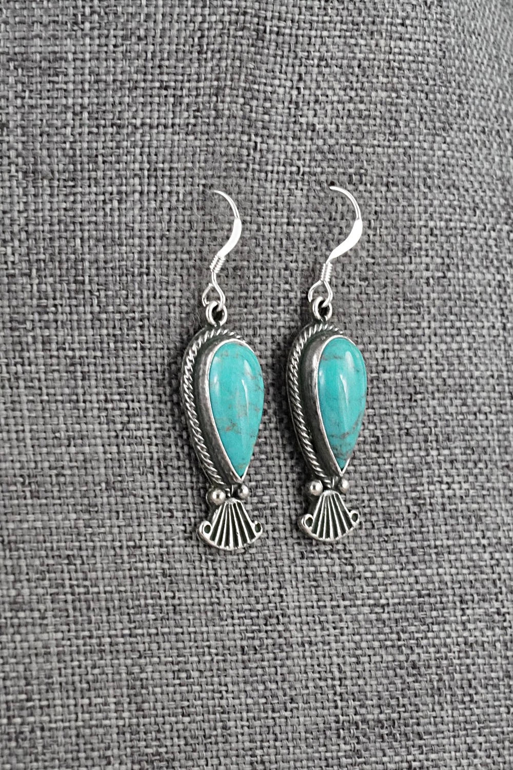 Turquoise & Sterling Silver Earrings - Verley Betone